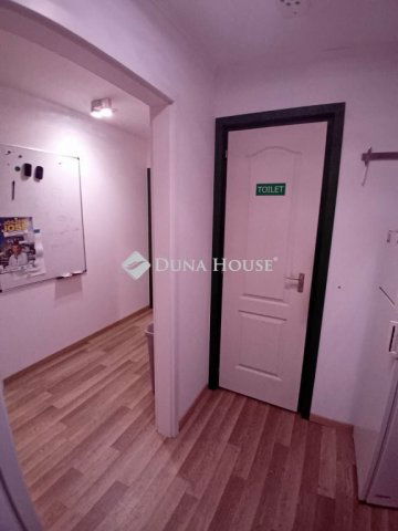 Eladó családi ház, Győrött, Rozgonyi utcában 249 M Ft