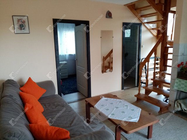 Eladó nyaraló, Siófokon 62 M Ft, 4 szobás / költözzbe.hu