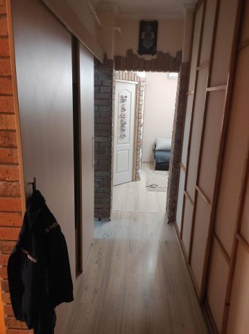 Eladó téglalakás, Gyulán 37.7 M Ft, 1+3 szobás