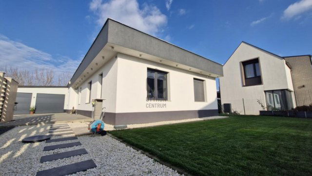 Eladó családi ház, Zsámbékon 154.999 M Ft, 5 szobás