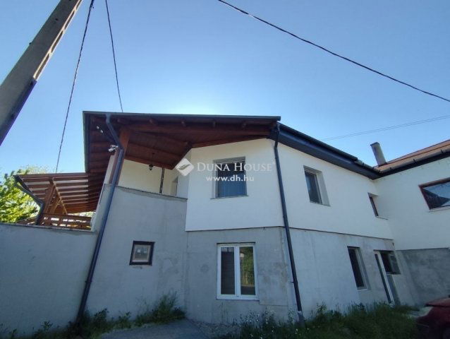 Eladó téglalakás, Ócsán 104.9 M Ft, 3 szobás