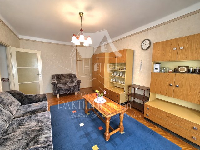 Kiadó téglalakás, albérlet, Szolnokon 130 E Ft / hó, 1+2 szobás