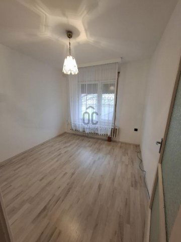 Eladó téglalakás, Üllőn 74.5 M Ft, 3 szobás