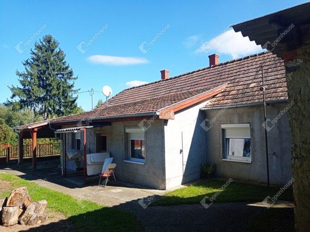 Eladó családi ház, Olaszfán 25 M Ft, 2+1 szobás
