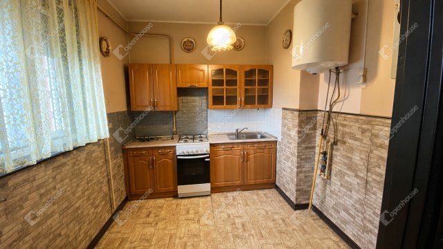 Eladó téglalakás, Miskolcon 15.5 M Ft, 1 szobás