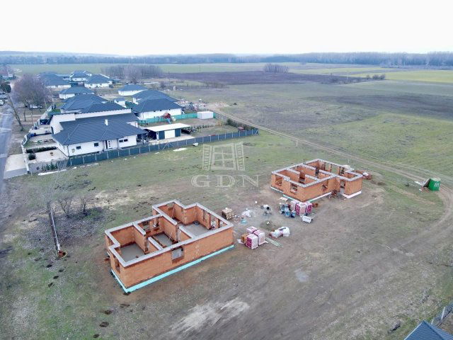 Eladó családi ház, Sülysápon 69.9 M Ft, 4 szobás