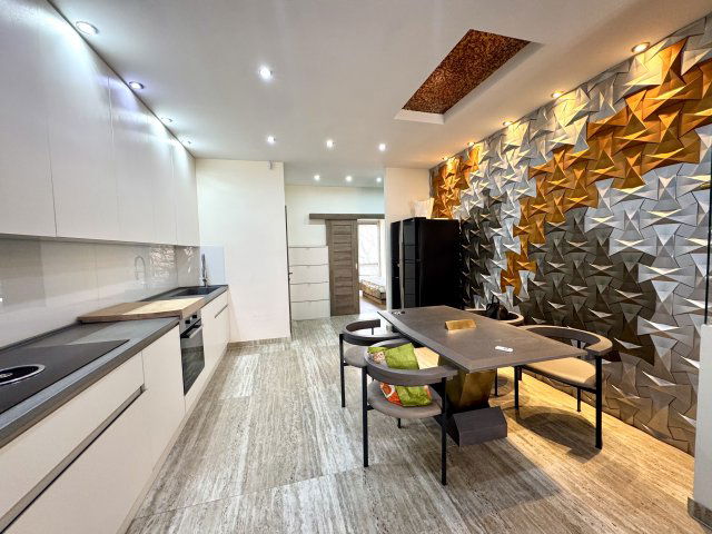 Eladó téglalakás, Budapesten, VII. kerületben, Dohány utcában