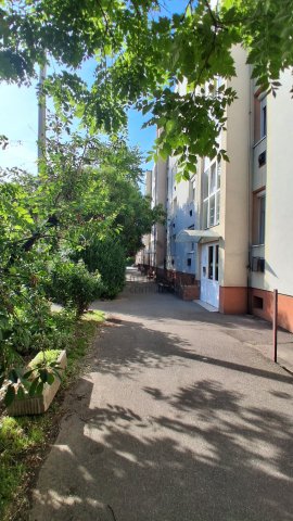 Eladó téglalakás, Hajdúböszörményen 51.9 M Ft, 2 szobás