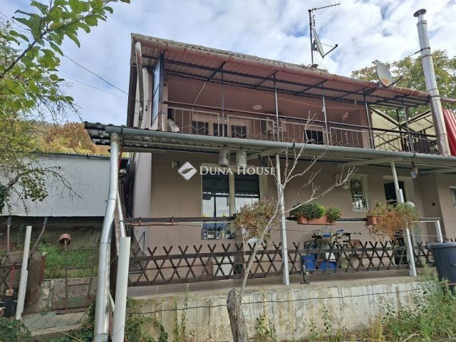 Eladó nyaraló, Pomázon 36 M Ft, 1 szobás / költözzbe.hu