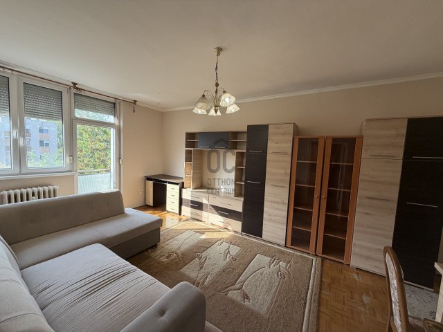 Eladó téglalakás, Nyíregyházán 37 M Ft, 2 szobás