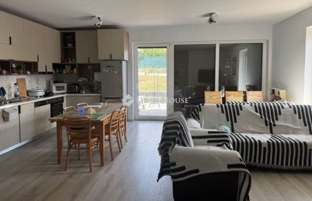 Eladó családi ház, Budakeszin 156 M Ft, 4 szobás