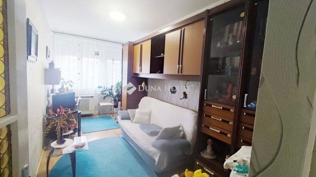 Eladó téglalakás, Nagykanizsán 41.5 M Ft, 3 szobás