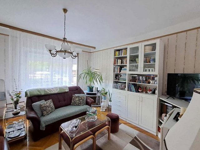 Eladó családi ház, Budapesten, XVI. kerületben 119.9 M Ft