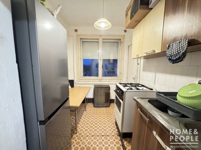 Eladó téglalakás, Hódmezővásárhelyen 32 M Ft, 2 szobás