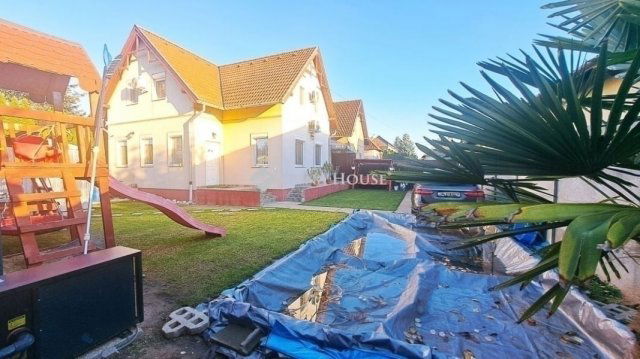 Eladó ikerház, Üllőn 125 M Ft, 5 szobás / költözzbe.hu