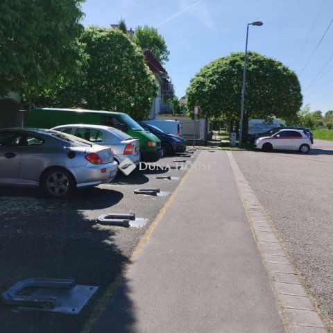 Eladó ipari ingatlan, Budapesten, XIV. kerületben 50 M Ft