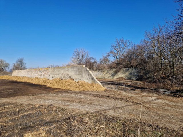 Eladó mezogazdasagi ingatlan, Környén 77 M Ft