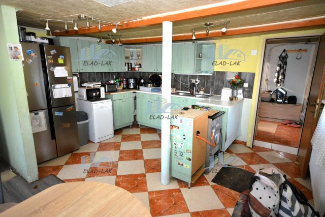 Eladó családi ház, Szombathelyen 19.5 M Ft, 3 szobás