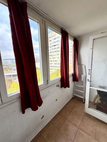Eladó téglalakás, Budapesten, XI. kerületben, Hadak útján