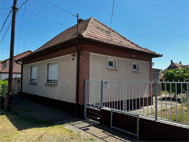 Eladó családi ház, Albertirsán 49.9 M Ft, 2 szobás