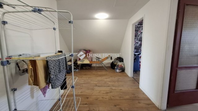 Eladó téglalakás, Őrbottyánban 49.9 M Ft, 3 szobás
