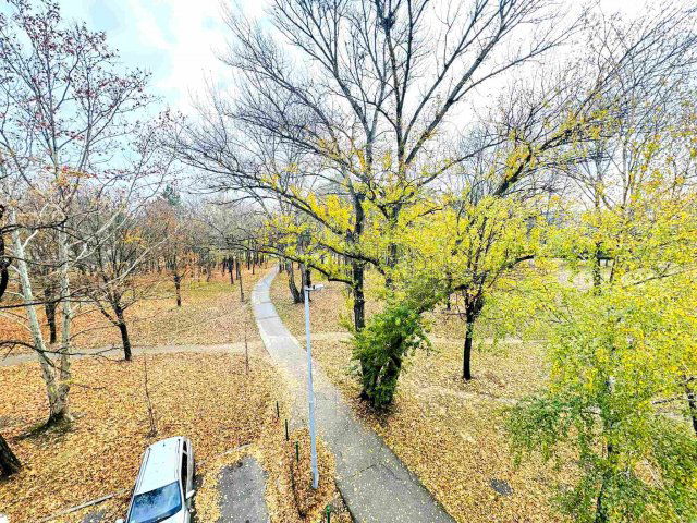 Eladó panellakás, Győrött 61.99 M Ft, 3 szobás