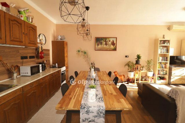 Eladó családi ház, Dunaegyházán 27.5 M Ft, 2 szobás