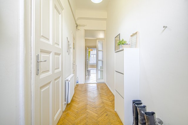 Eladó téglalakás, Budapesten, IX. kerületben, Közraktár utcában