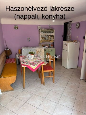 Eladó családi ház, Cserkúton 63 M Ft, 6 szobás