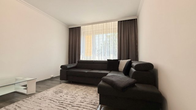 Kiadó panellakás, albérlet, Debrecenben 400 E Ft / hó, 3 szobás