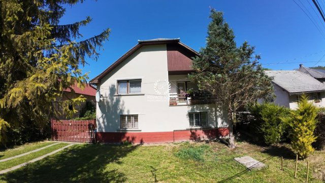 Eladó családi ház, Ózdon 19.5 M Ft, 4 szobás