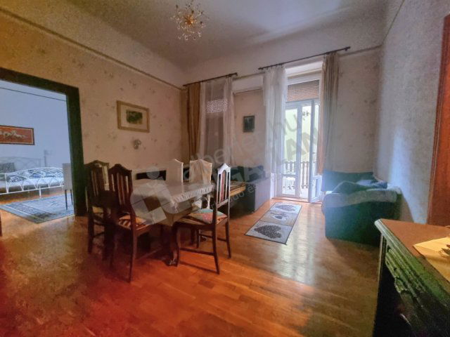 Kiadó téglalakás, albérlet, VII. kerületben, Rákóczi úton