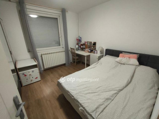 Eladó panellakás, Budapesten, XXI. kerületben 57.9 M Ft, 2 szobás