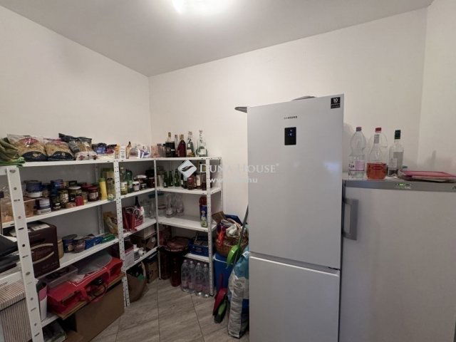 Eladó családi ház, Szőkén 67.99 M Ft, 3 szobás