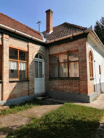 Eladó családi ház, Bodonyban 19.9 M Ft, 2 szobás