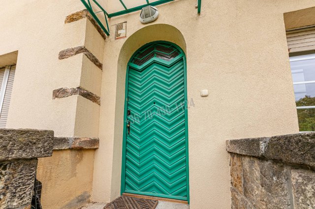 Eladó téglalakás, Budapesten, I. kerületben 148.83 M Ft