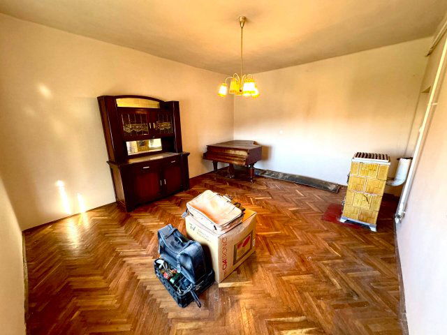 Eladó családi ház, Tarcalon 25 M Ft, 3 szobás