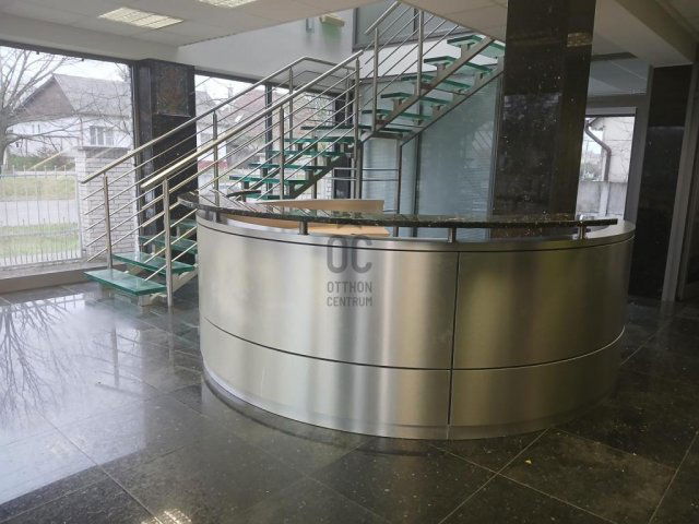Eladó ipari ingatlan, Gödöllőn 390 M Ft / költözzbe.hu