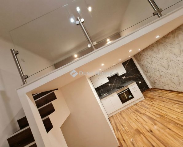 Eladó téglalakás, Budapesten, VII. kerületben 49.8 M Ft