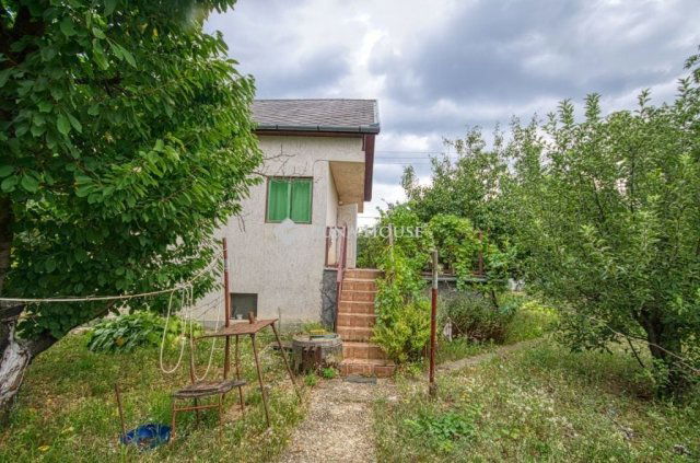 Eladó családi ház, Budakalászon 48.9 M Ft, 1 szobás