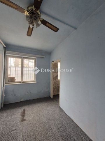 Eladó ipari ingatlan, Budapesten, XIII. kerületben 410 M Ft