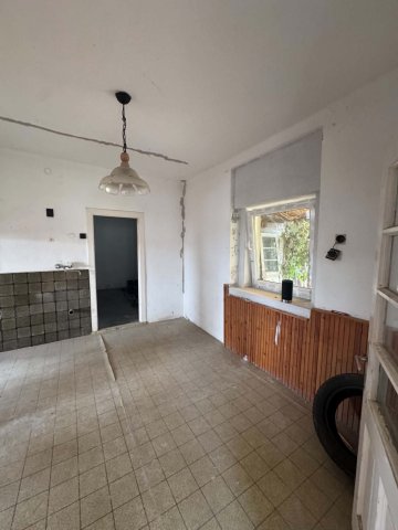 Eladó családi ház, Ecsegen 17.2 M Ft, 2 szobás