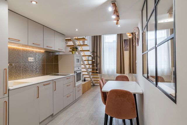 Eladó téglalakás, Budapesten, V. kerületben 110 M Ft, 1 szobás