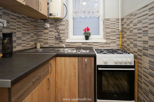 Kiadó téglalakás, albérlet, Nyíregyházán 110 E Ft / hó