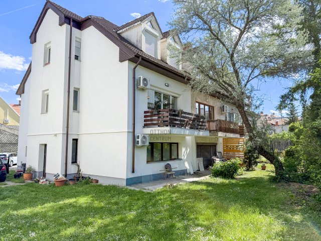 Eladó családi ház, Sopronban 145 M Ft, 6 szobás