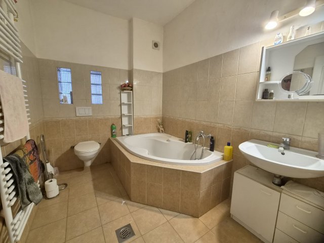 Eladó családi ház, Szigetváron 41.9 M Ft, 3 szobás