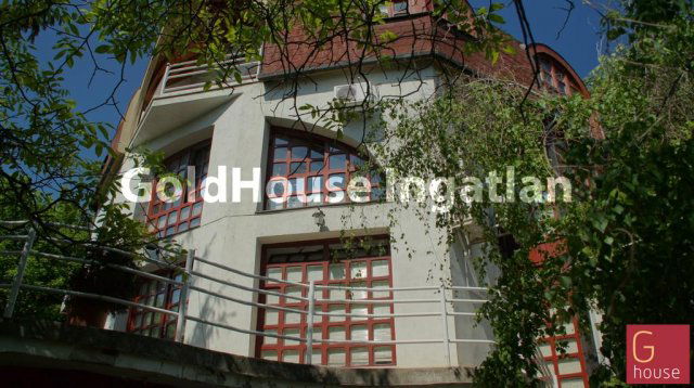 Kiadó iroda, Budapesten, XII. kerületben, Németvölgyi úton