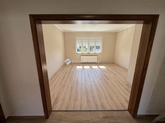 Eladó családi ház, Budapesten, XXI. kerületben 94.9 M Ft