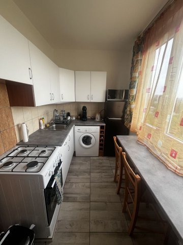 Eladó panellakás, Győrött 51.5 M Ft, 3 szobás