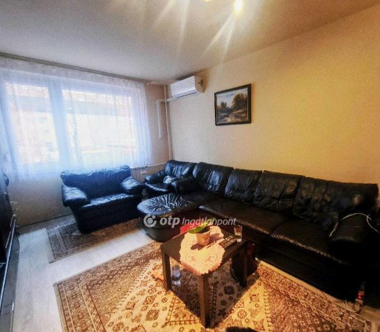 Eladó panellakás, Budapesten, XI. kerületben 99 M Ft, 2+1 szobás